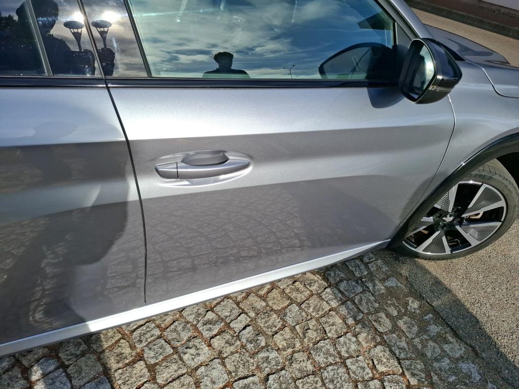 Peugeot 208 Electrique 50 kWh 136ch GT 2022