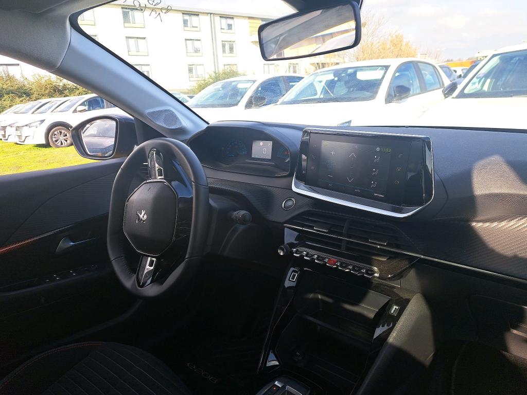 Peugeot 208 II 