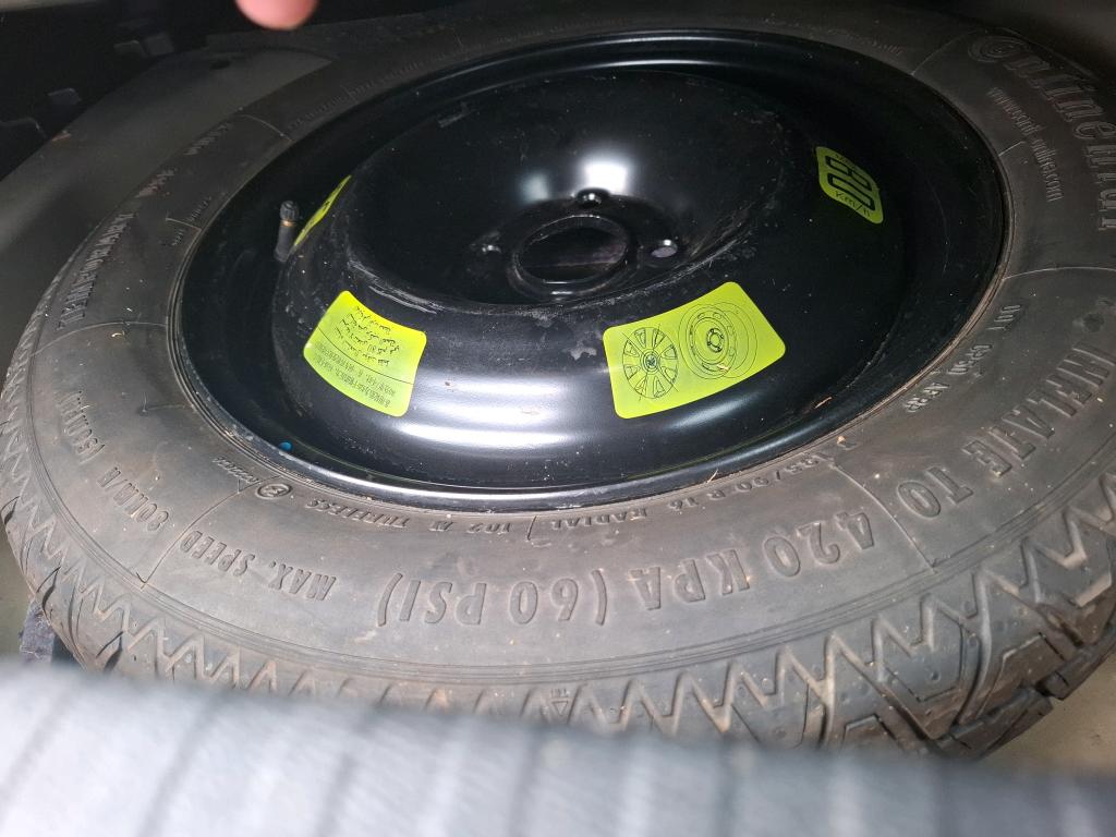 Citroen C4 PureTech 130 S&S EAT8 Shine 2022