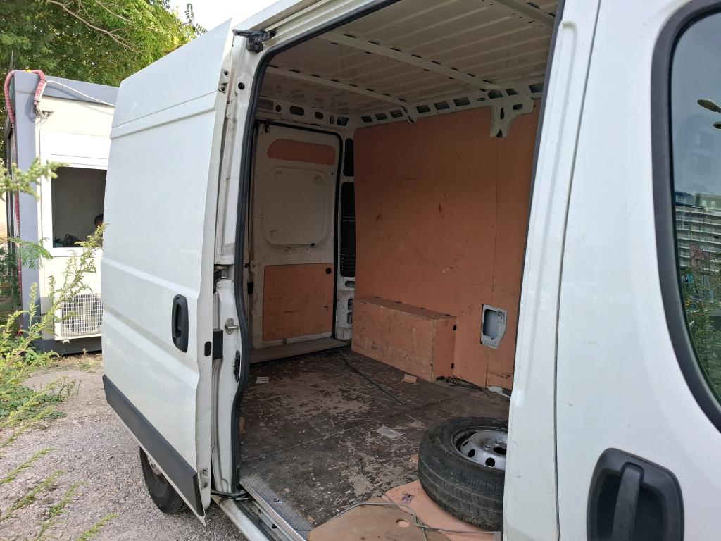Peugeot BOXER TOLE 335 L2H2 BLUEHDI 130 PREMIUM 2019