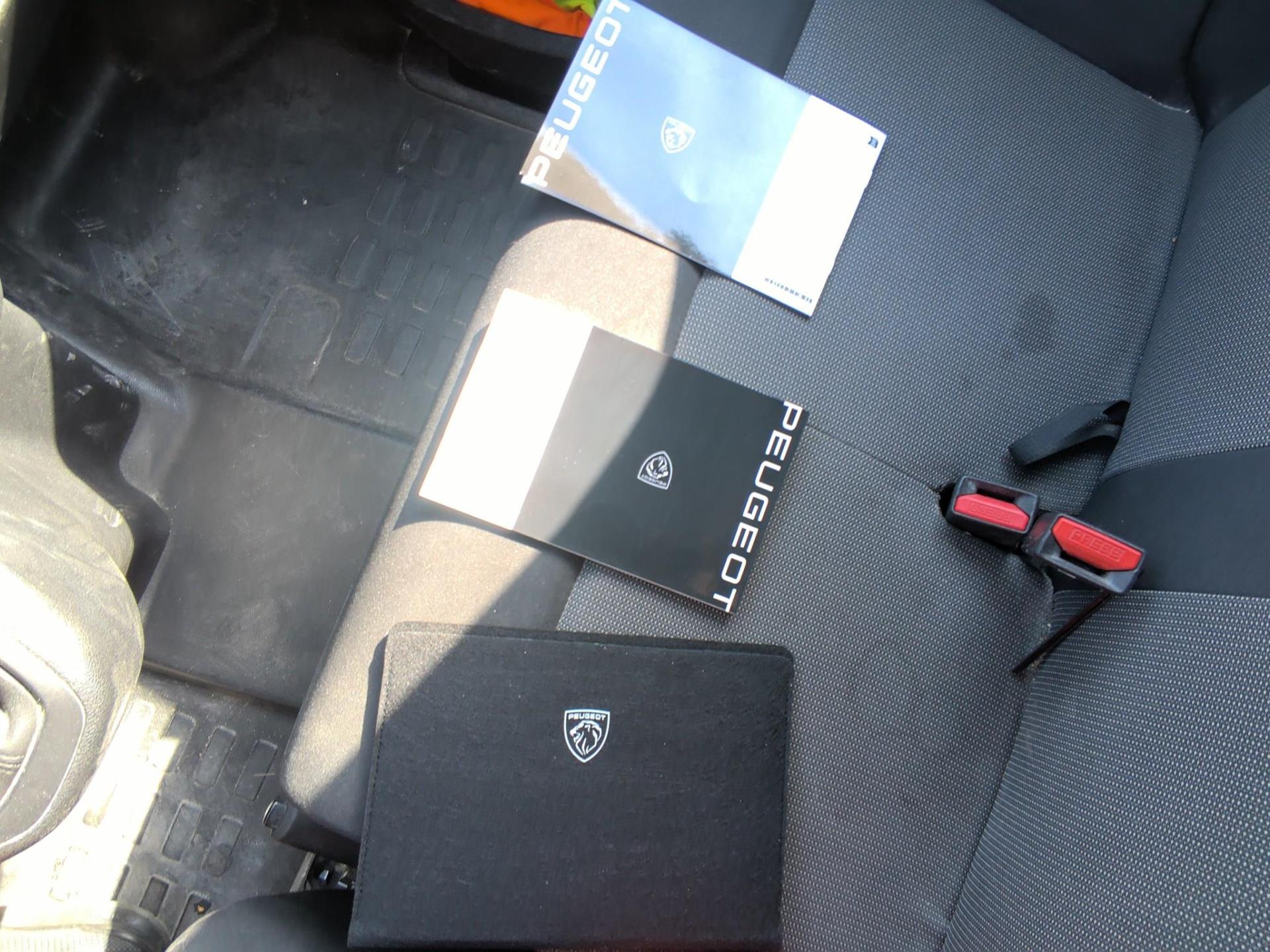 Peugeot EXPERT FGN M BLUEHDI 120 S&S BVM6 2025