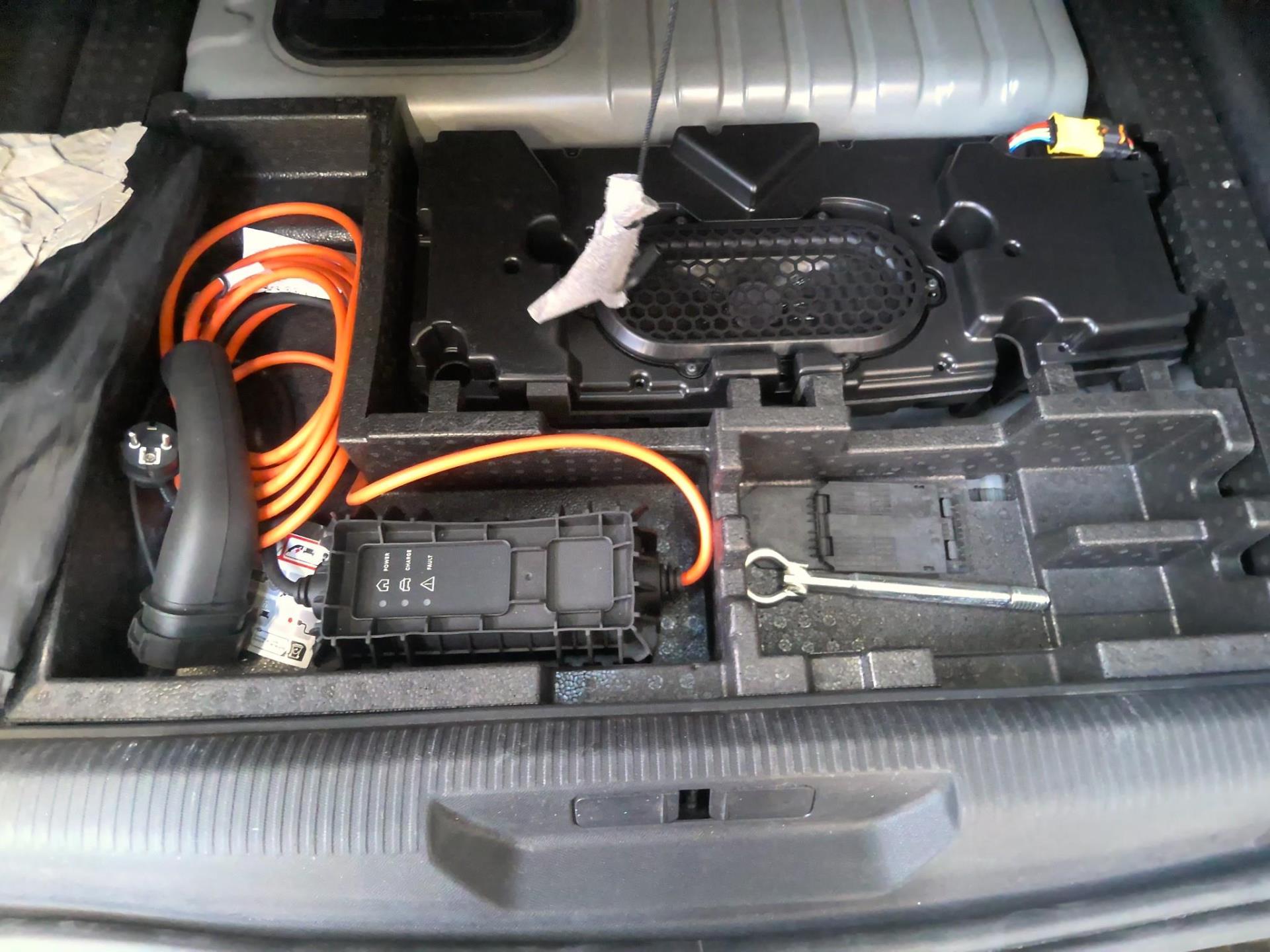 Peugeot 308 SW PHEV 225 e-EAT8 GT 2024