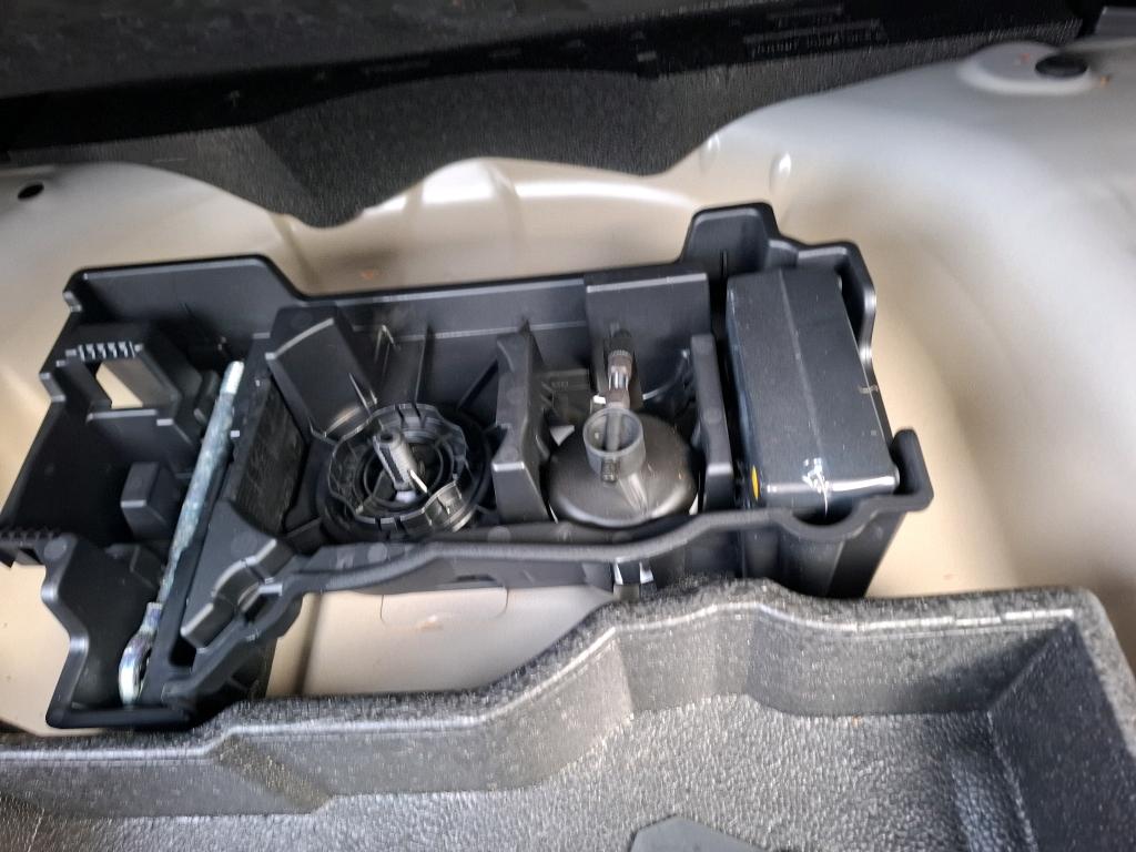 Peugeot 2008 PureTech 130 S&S EAT8 GT 2024