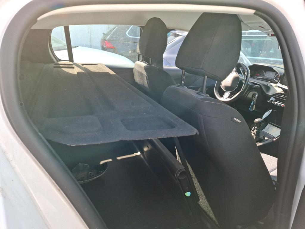 Peugeot 208 BLUEHDI 100 S&S BVM6 PREMIUM PACK 2021