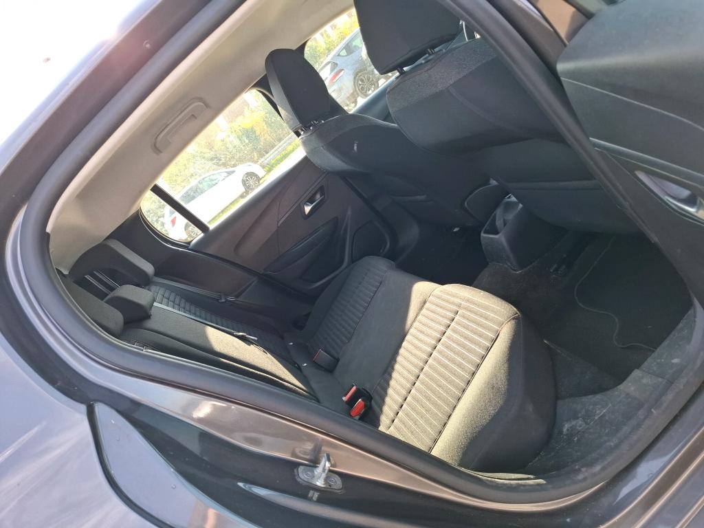 Peugeot 208 PureTech 100 S&S BVM6 Active Pack 2023