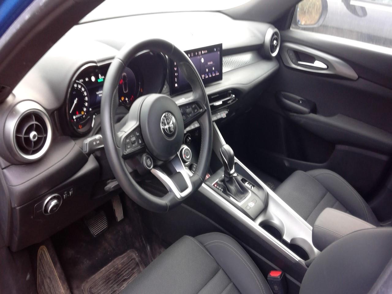 Foto Alfa Romeo Tonale 2