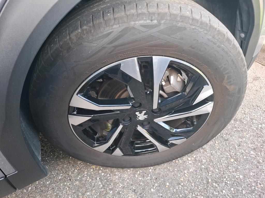 Peugeot 2008 BlueHDi 130 S&S EAT8 GT 2022