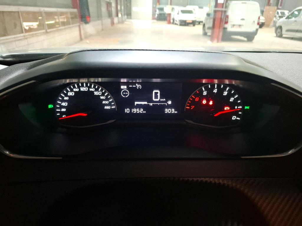 Peugeot 2008 PureTech 100 S&S BVM6 Active 2022