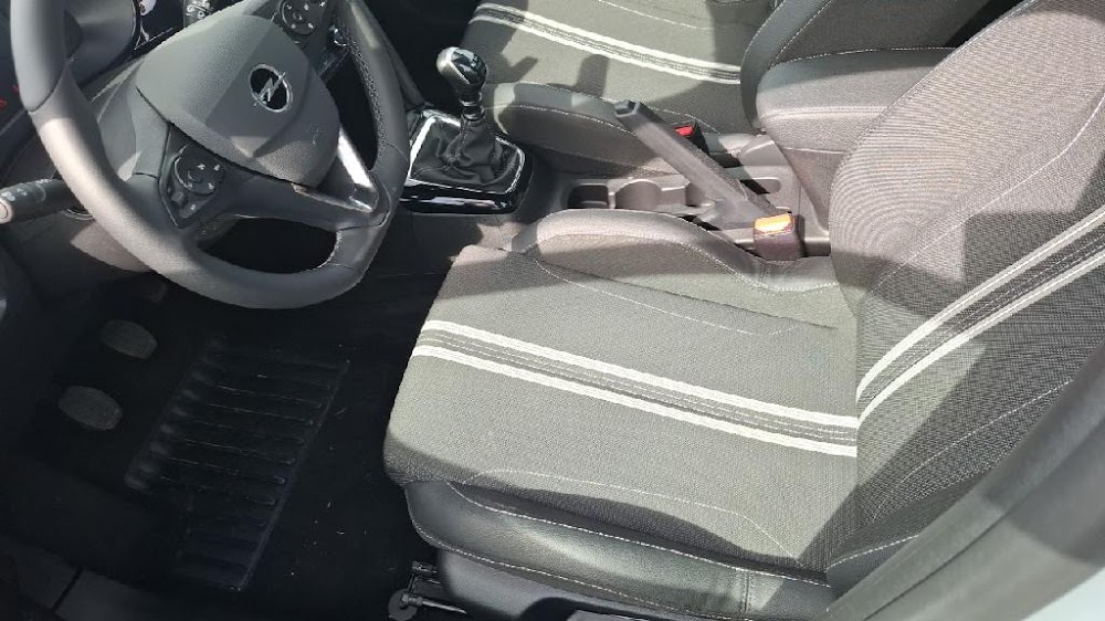 Foto Opel Corsa 11