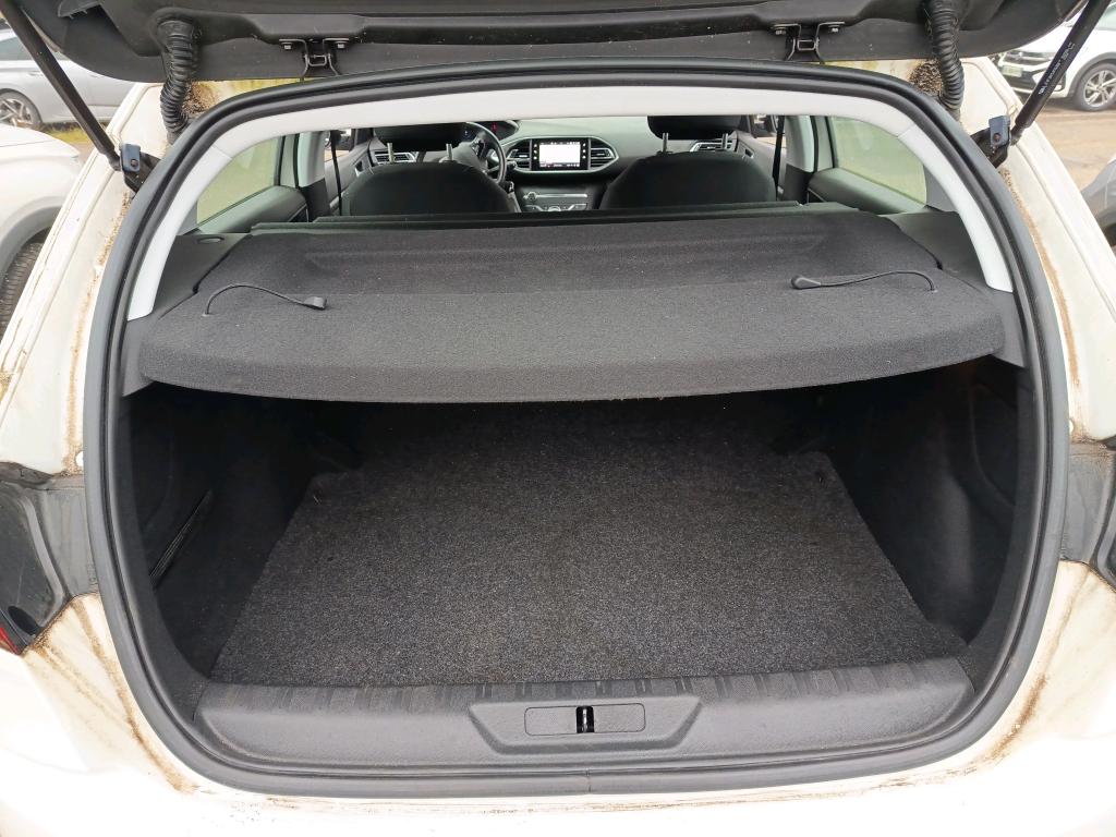 Peugeot 308 AFFAIRE BLUEHDI 130 S&S BVM6 PREMIUM PACK 2021