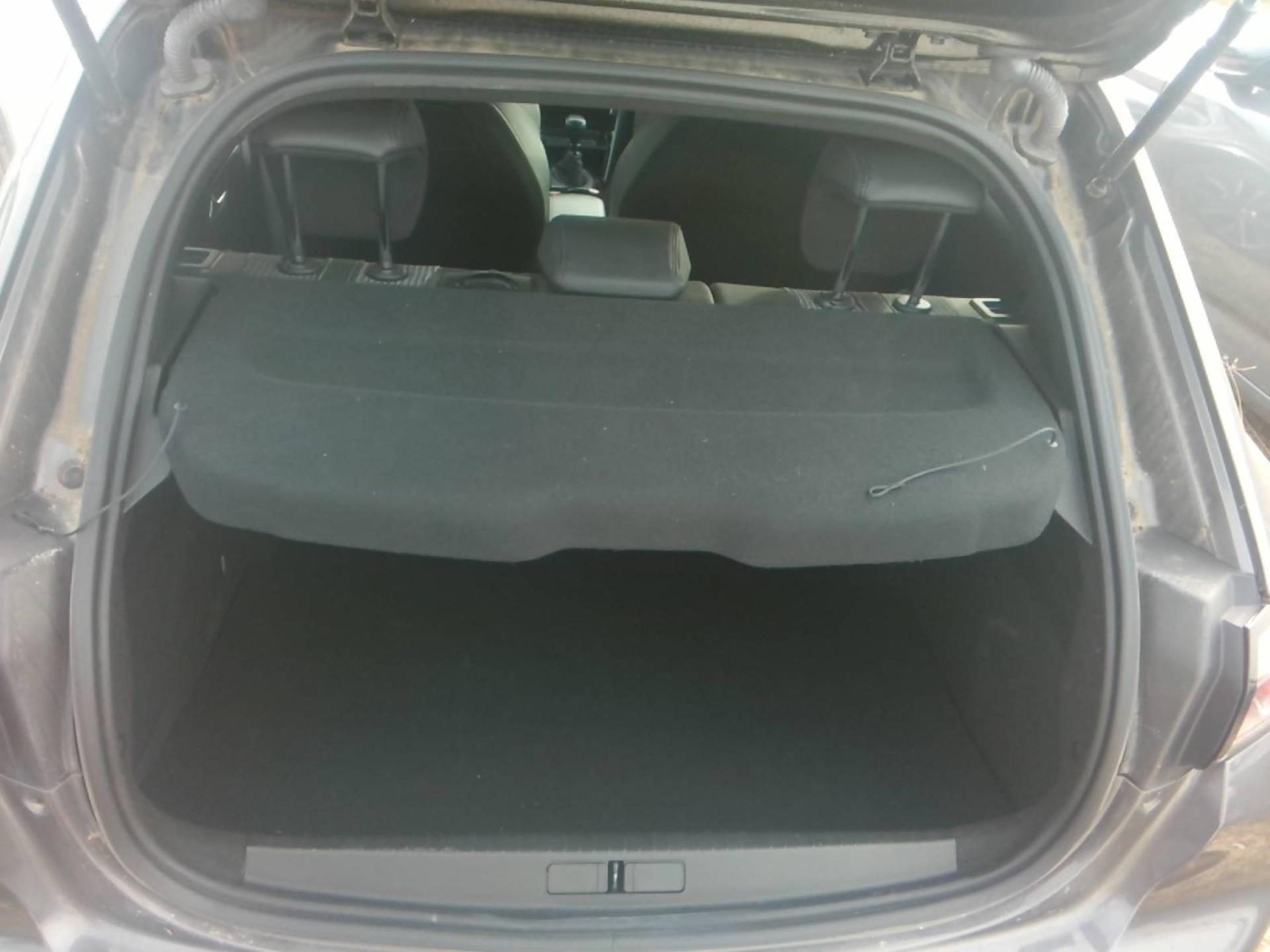Peugeot 208 PureTech 100 S&S BVM6 GT 2023