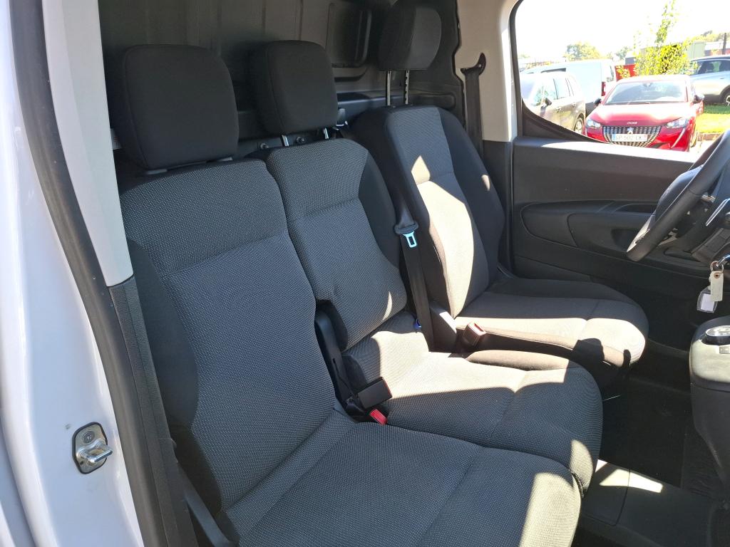 Peugeot PARTNER FOURGON STANDARD 650 KG BLUEHDI 130 S&S EAT8 ASPHALT 2022