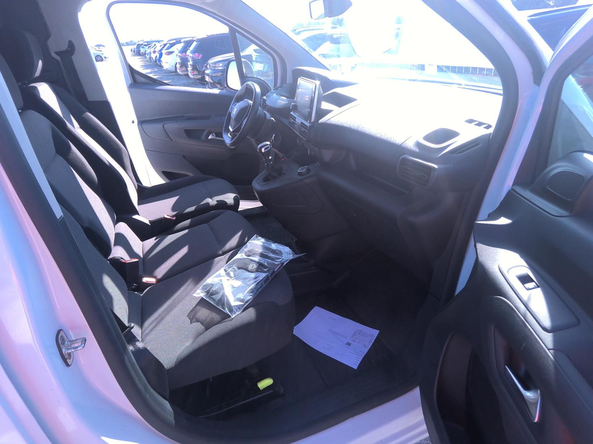 Peugeot PARTNER FOURGON XL 950 KG BLUEHDI 100 S&S BVM6  2023