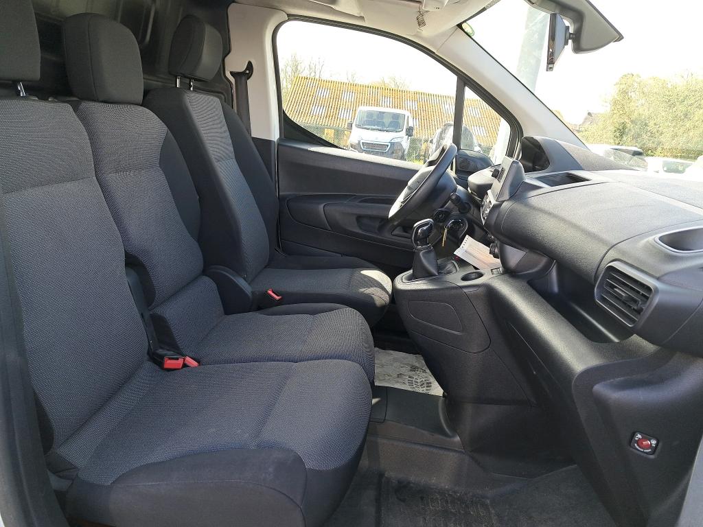 Peugeot PARTNER FOURGON LONG 950 KG BLUEHDI 100 S&S BVM5 PREMIUM 2019