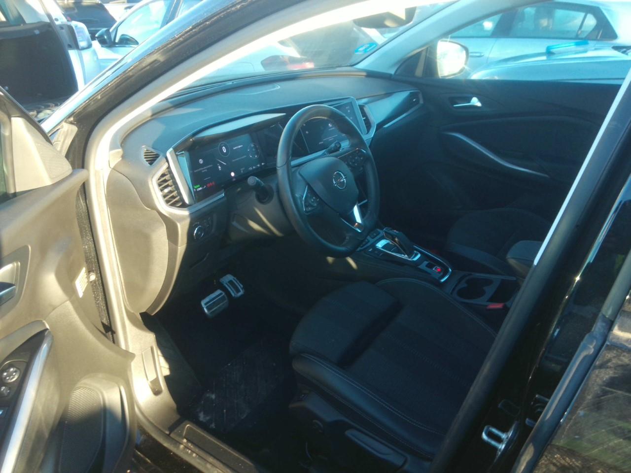 Foto Opel Grandland PHEV 3