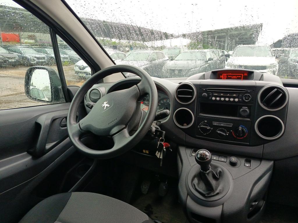 Peugeot PARTNER FOURGON STANDARD 1.6 BLUEHDI 75 BVM5 PREMIUM 2018