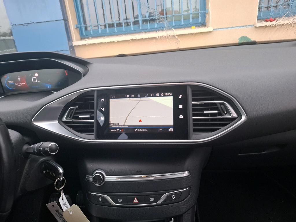 Peugeot 308 BlueHDi 100ch S&S BVM6 Active Business 2020