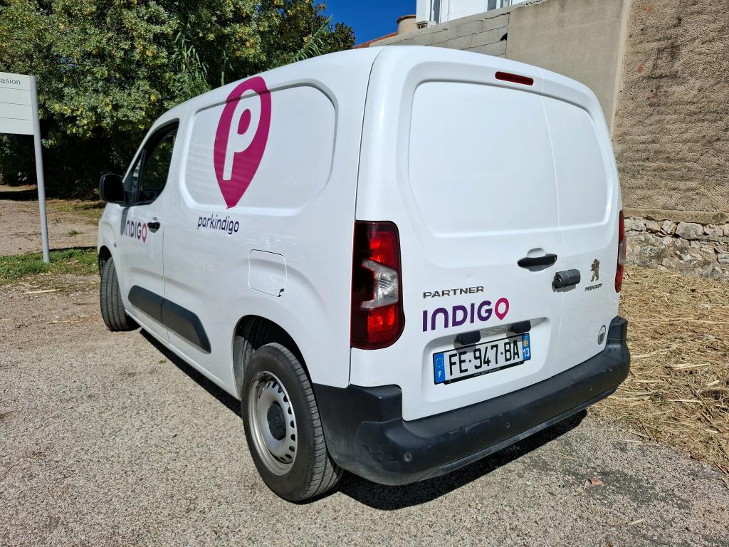 Peugeot PARTNER FOURGON STANDARD 650 KG BLUEHDI 75 BVM5 PREMIUM 2019