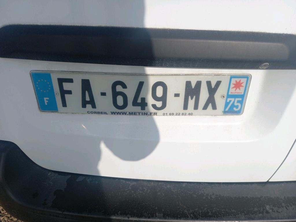 Peugeot EXPERT FGN TOLE STANDARD 2.0  BLUEHDI 120 S&S BVM6 PREMIUM 2018