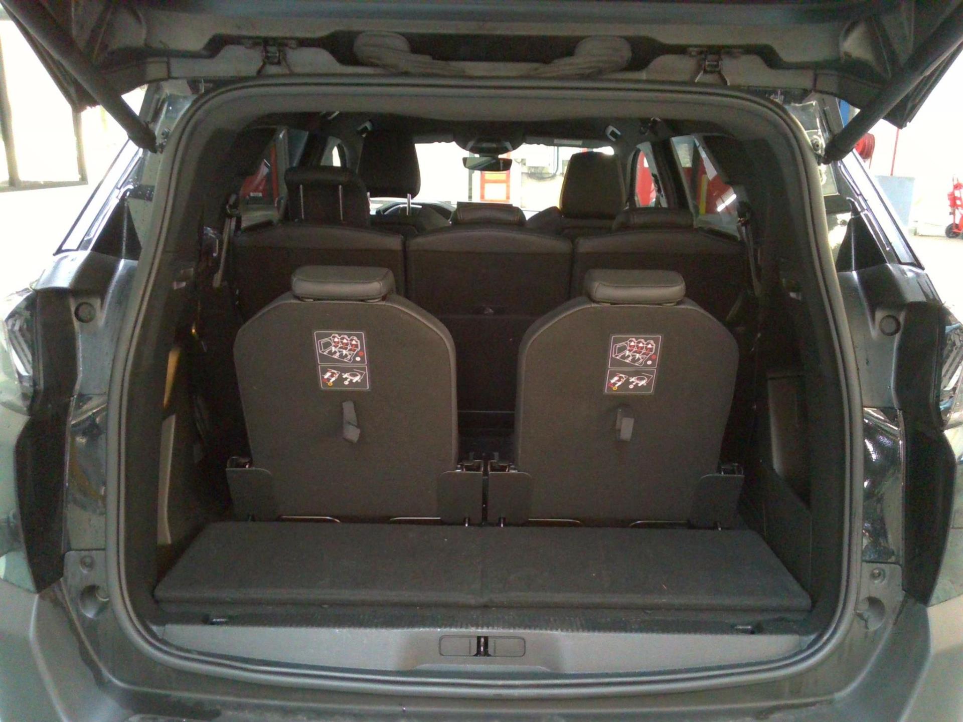 Peugeot 5008 BlueHDi 130ch S&S EAT8 GT 2023
