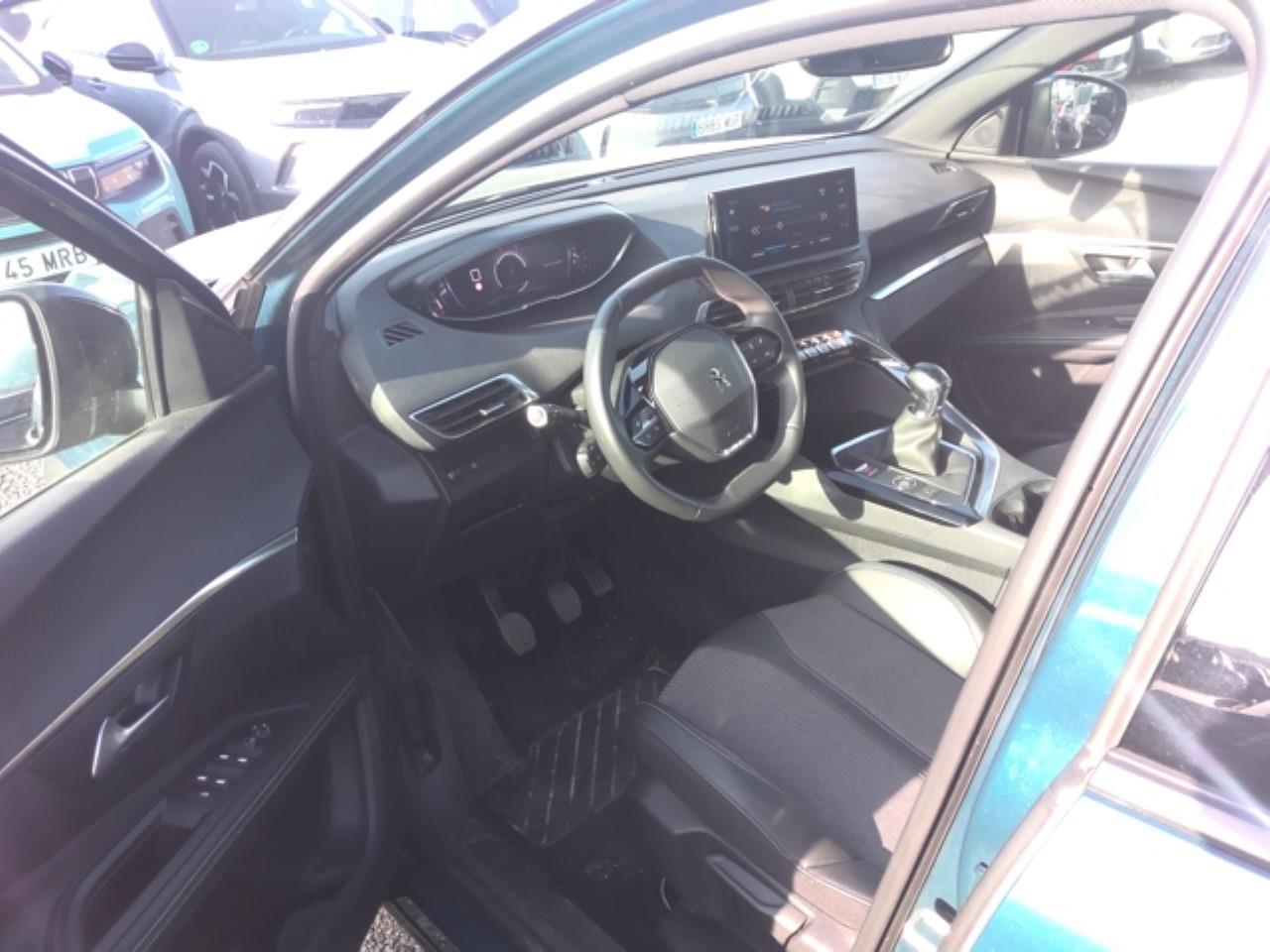Peugeot 5008 5008 Allure Pack Gasolina 130 S&S 6 Vel. MAN