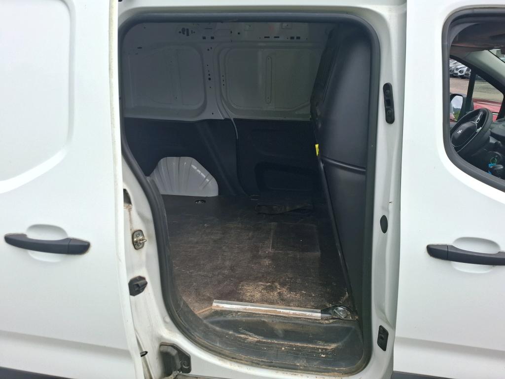 Peugeot PARTNER FOURGON STANDARD 650 KG BLUEHDI 100 S&S BVM6 ASPHALT 2022