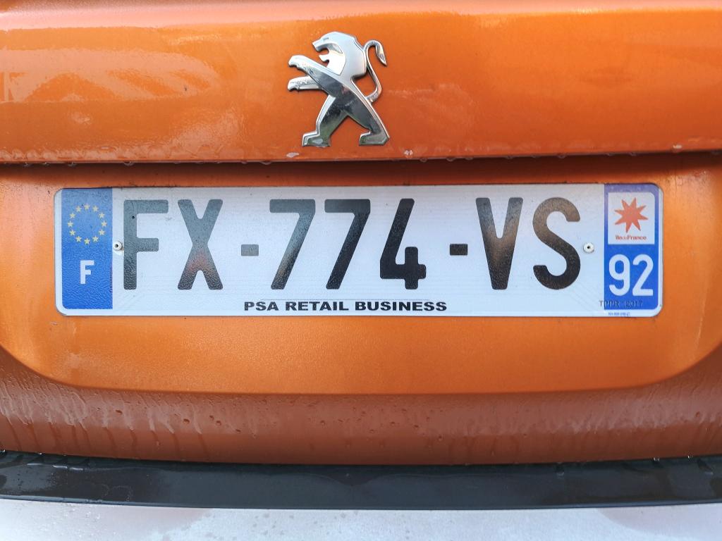 Peugeot 2008 BlueHDi 110 S&S BVM6 Active Business 2021