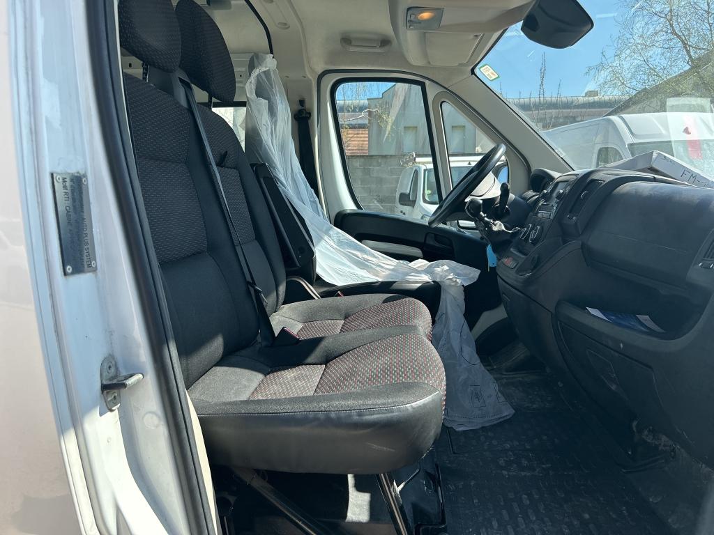 Peugeot BOXER TOLE 333 L2H2 BLUEHDI 140 S&S ASPHALT 2019