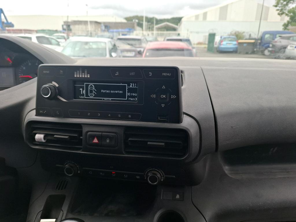 Peugeot PARTNER FOURGON STANDARD 650 KG BLUEHDI 100 S&S BVM5 PREMIUM 2021