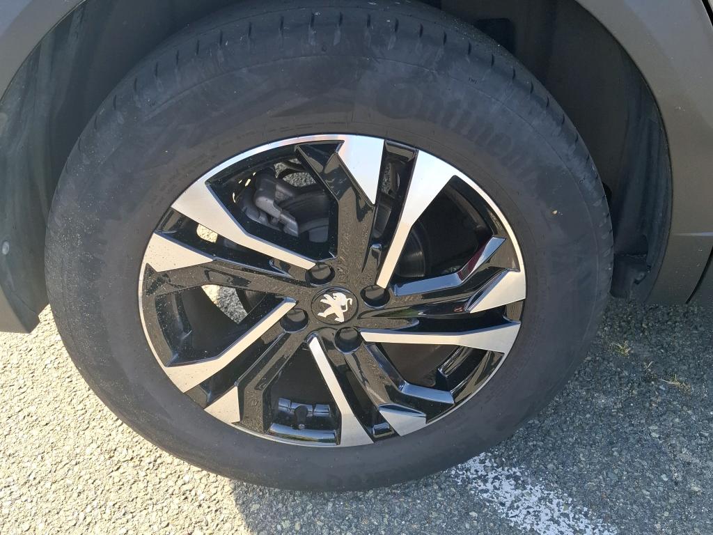 Peugeot 2008 BlueHDi 130 S&S EAT8 Allure 2022