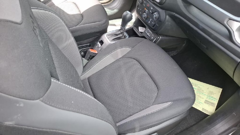 Foto Jeep Renegade 15