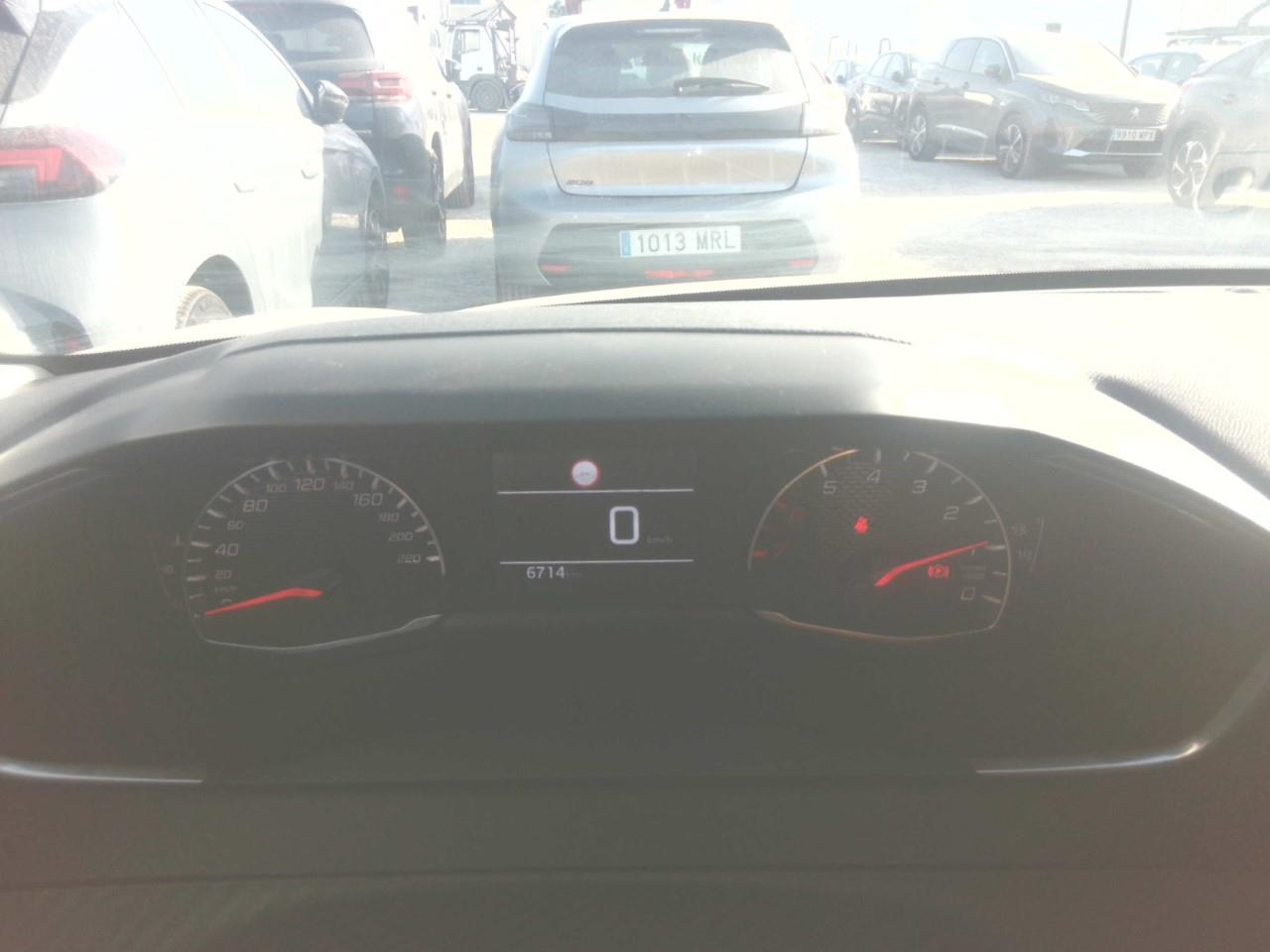 Foto Peugeot 208 5