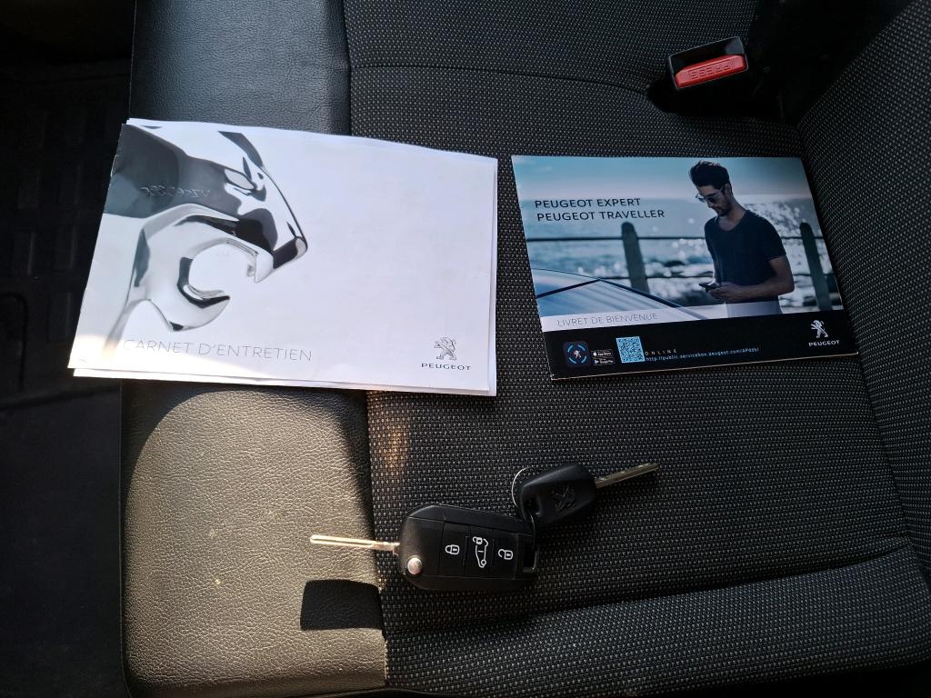 Peugeot EXPERT FGN TOLE STANDARD BLUEHDI 100 S&S BVM6 PREMIUM 2021