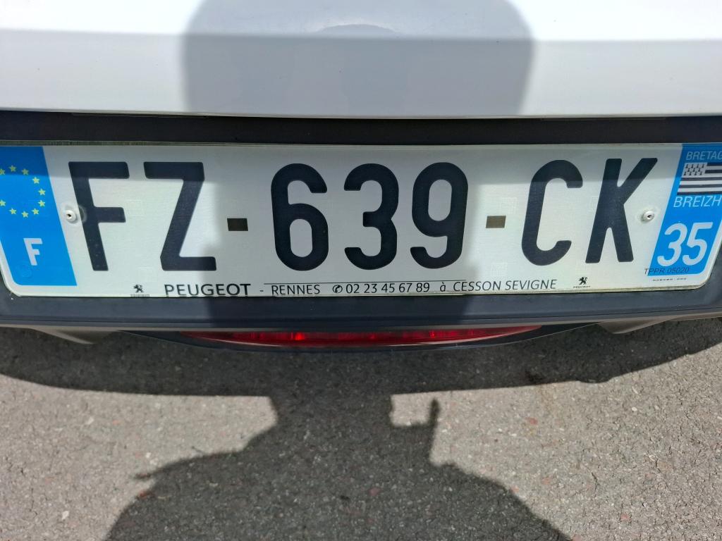 Peugeot 208 BLUEHDI 100 S&S BVM6 PREMIUM PACK 2021