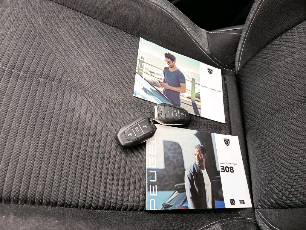 Peugeot 308 BlueHDi 130ch S&S BVM6 Active Pack 2022