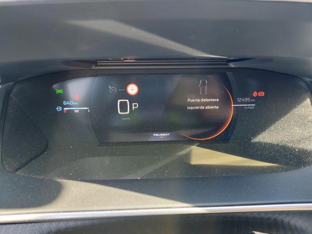 Foto Peugeot 508 Hybrid 12
