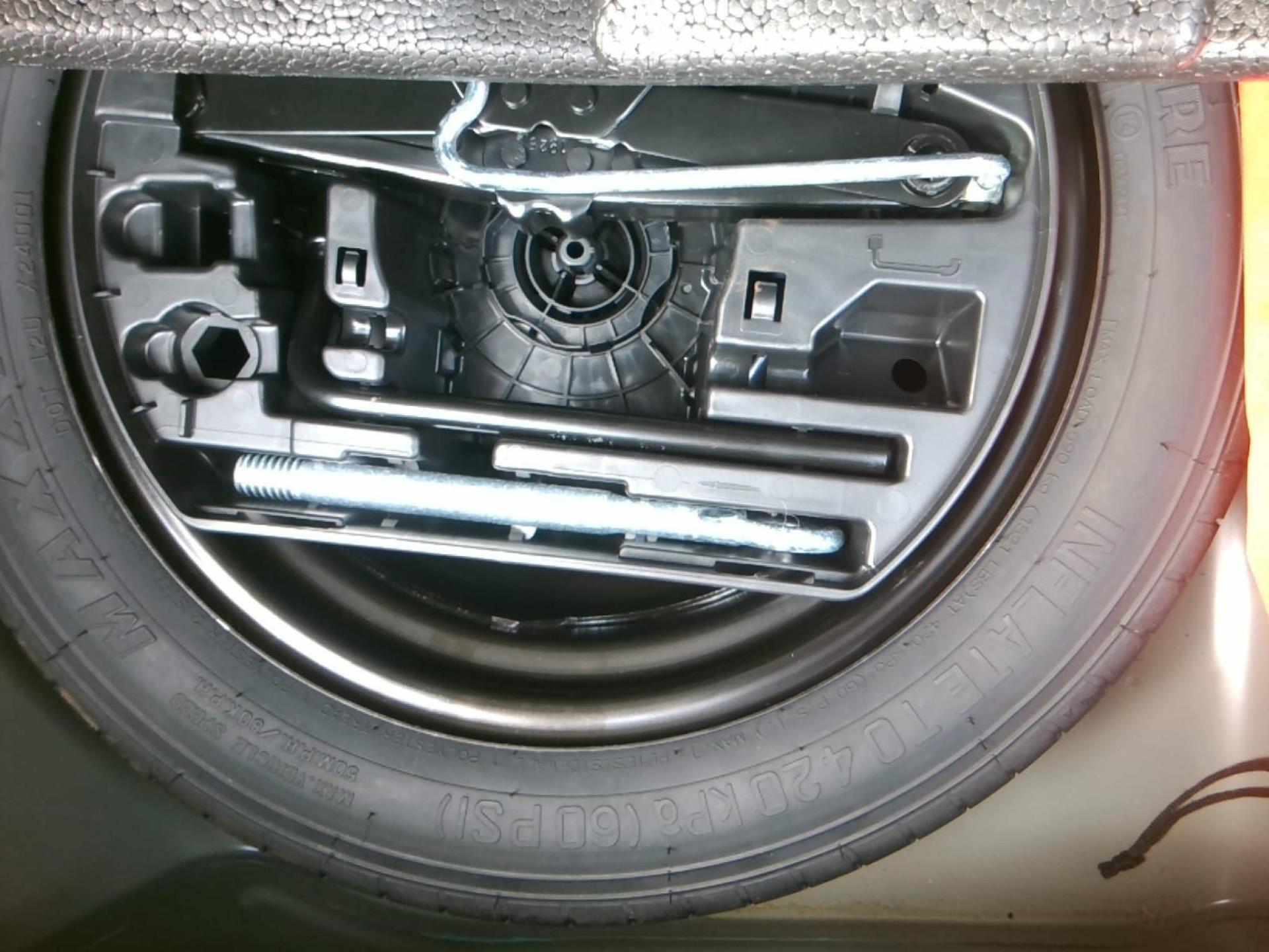 Peugeot 208 Hybrid 110 e-DCS6 GT 2025