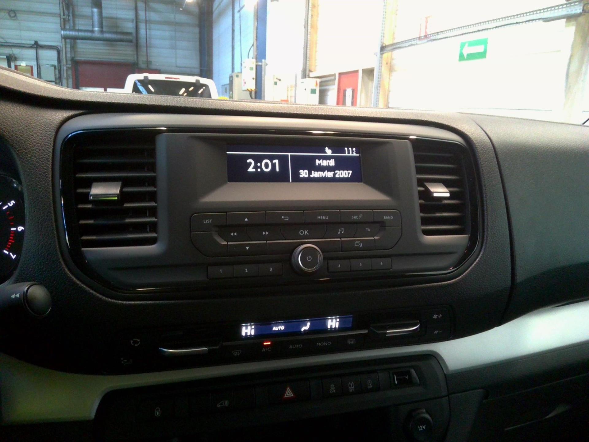 Opel VIVARO FGN TAILLE M BLUEHDI 120 S&S BVM6  2023