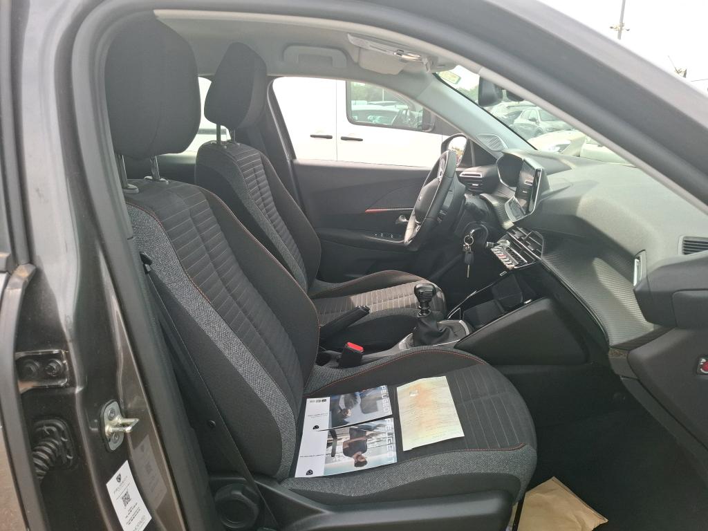 Peugeot 2008 PureTech 130 S&S BVM6 Active Pack 2021