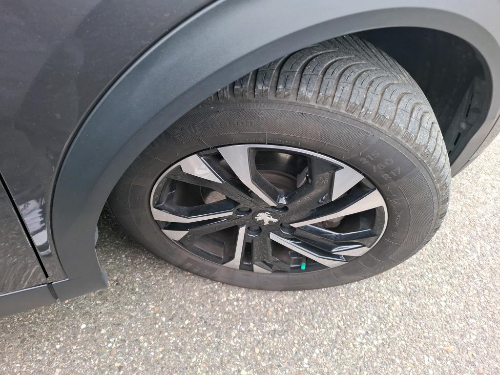 Peugeot 2008 BlueHDi 130 S&S EAT8 Allure 2022