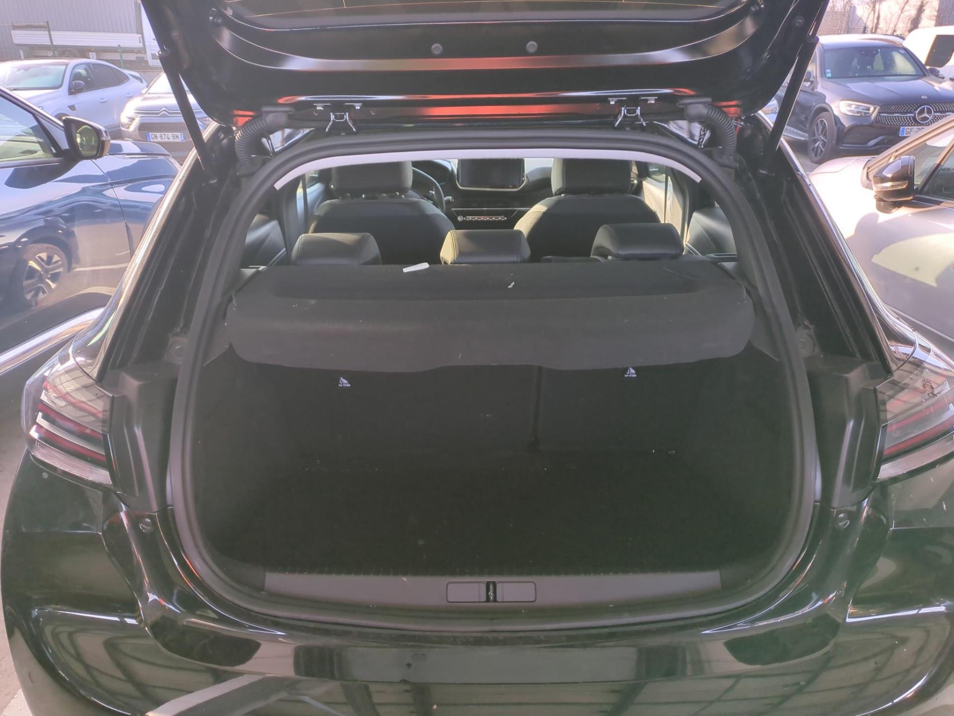 Peugeot 208 Hybrid 100 e-DCS6 Allure 2024