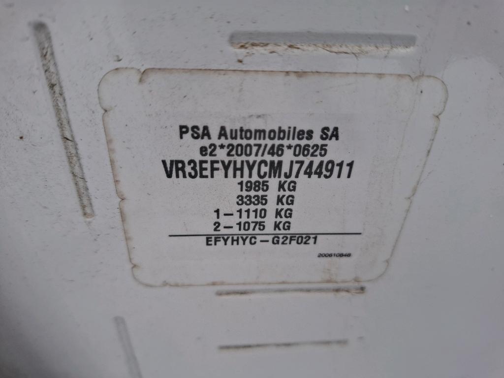 Peugeot PARTNER FOURGON STANDARD 650 KG BLUEHDI 100 S&S BVM5 PREMIUM 2021