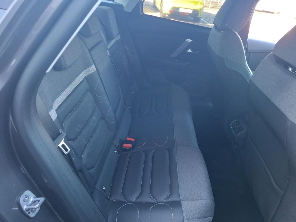 Citroen C4 PureTech 130 S&S EAT8 Shine 2023