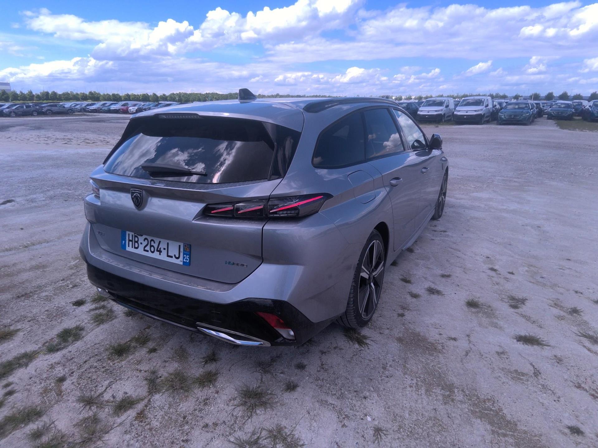 Peugeot 308 SW Plug-in Hybrid 195 ch e-DCS7 GT 2025
