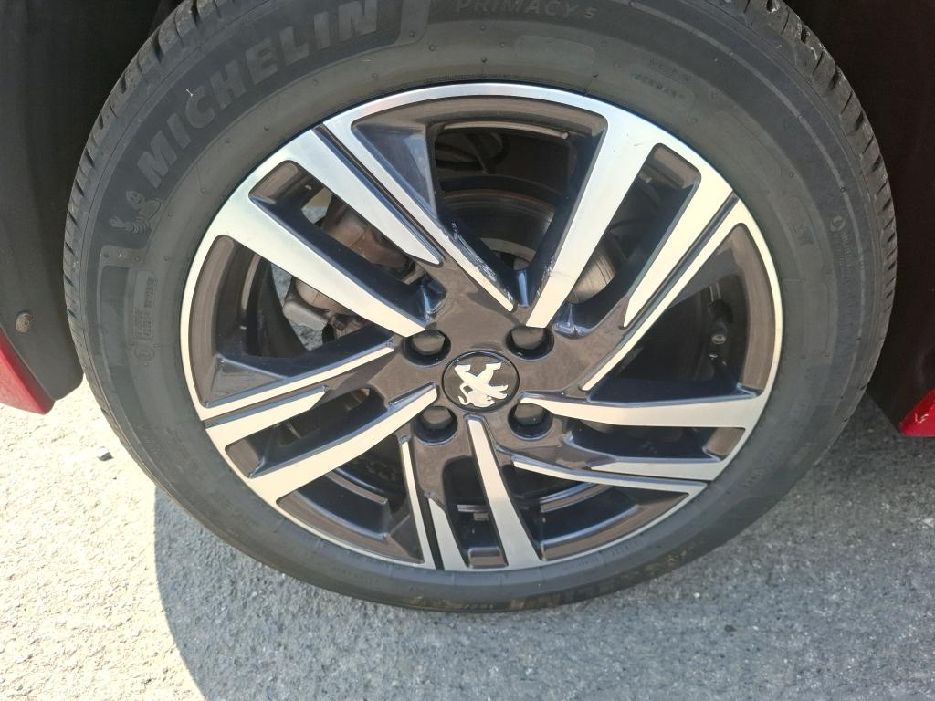 Peugeot 208 PureTech 100 S&S BVM6 Allure 2022