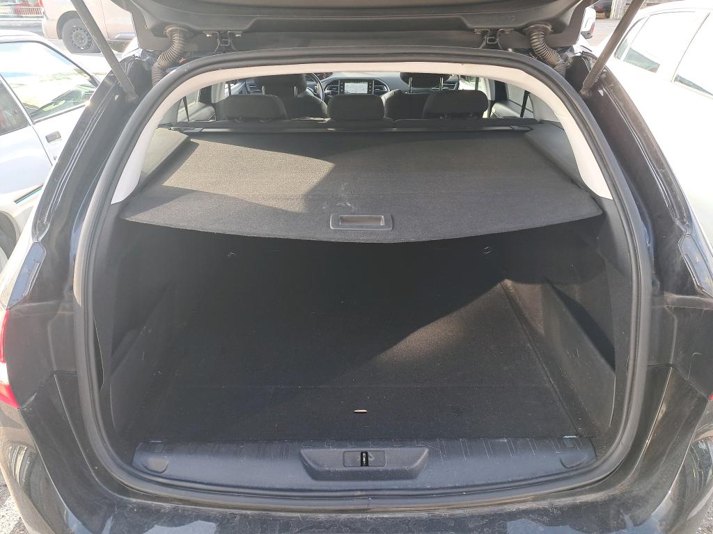 Peugeot 308 SW BlueHDi 130ch S&S EAT8 Allure Business 2019