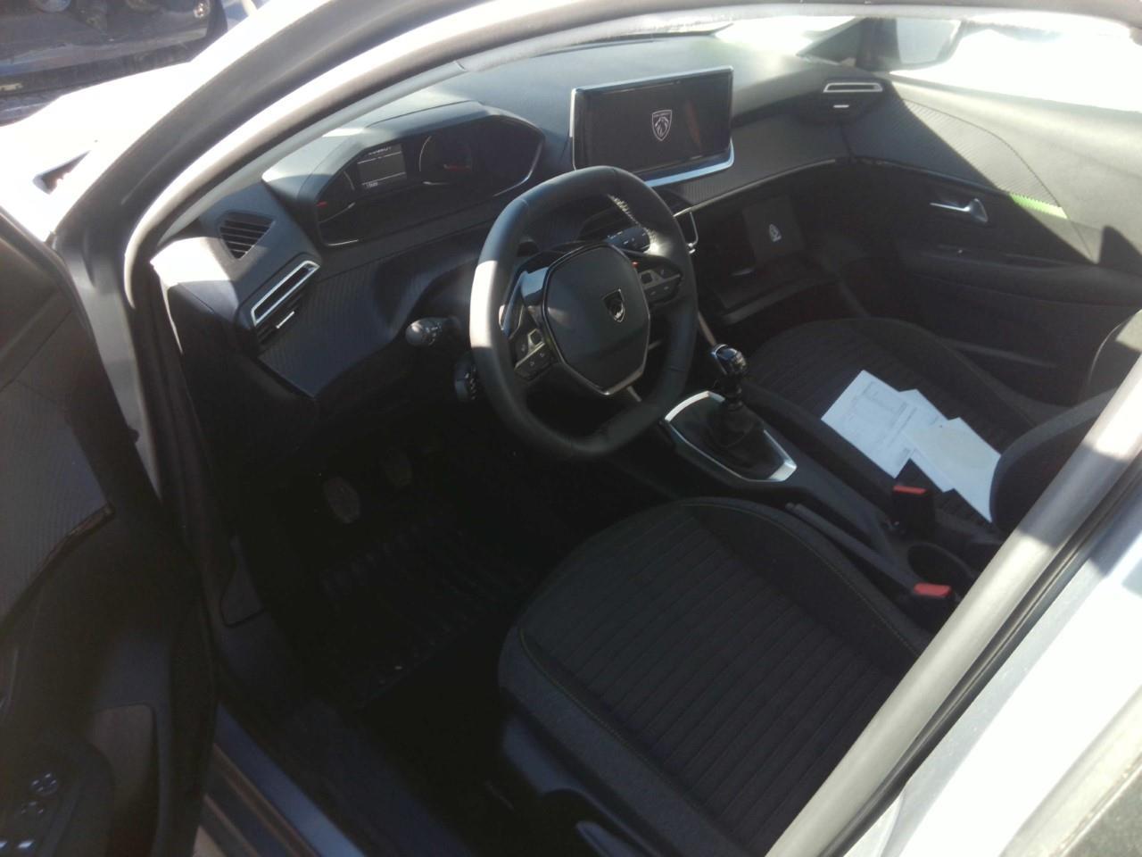 Foto Peugeot 208 7