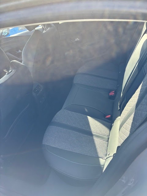 Foto Peugeot 408 7
