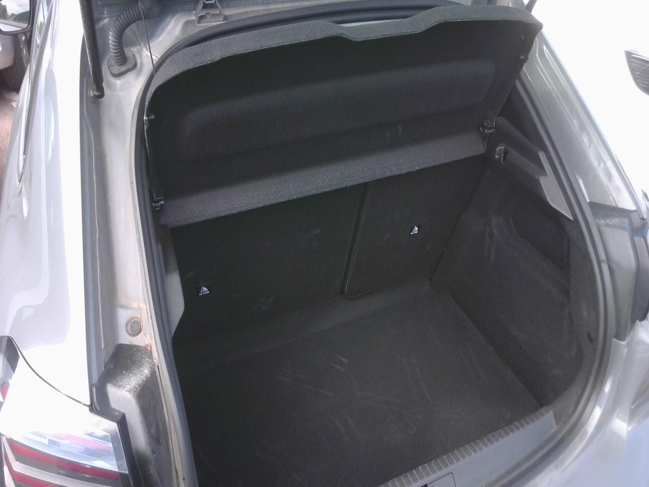 Foto Peugeot 208 7