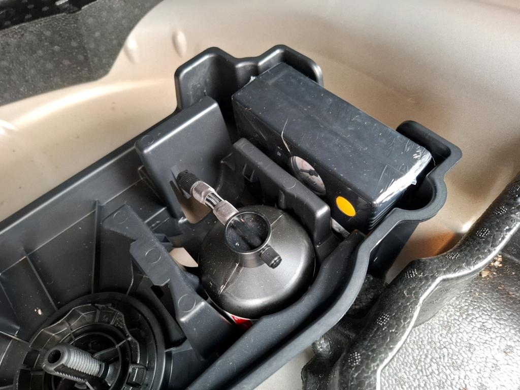 Peugeot 2008 PureTech 100 S&S BVM6 Active Business 2021